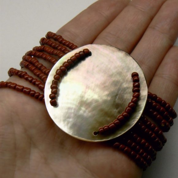 Multi Strands MOP Round Stretch BRACELET - Picture 3 of 4